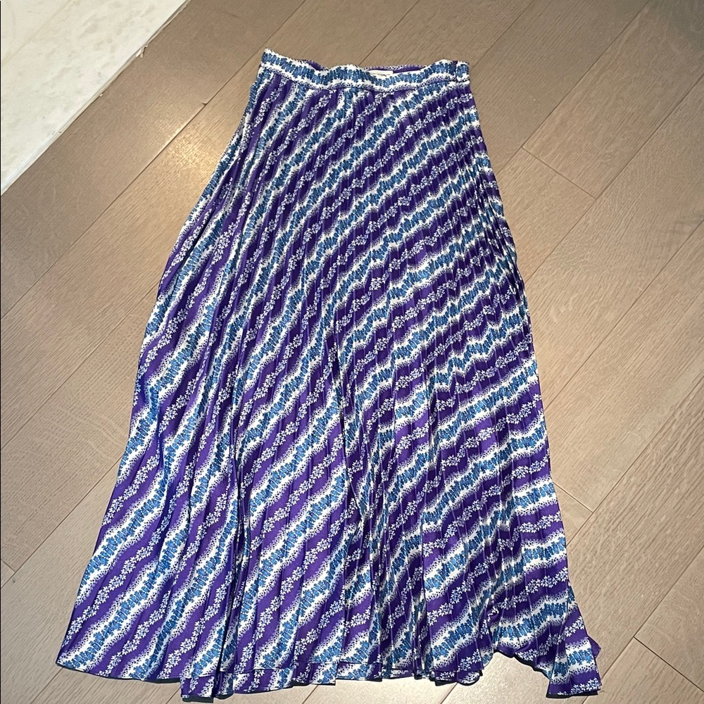 Sandro Elegant Purple and Blue Pleated Skirt size 34